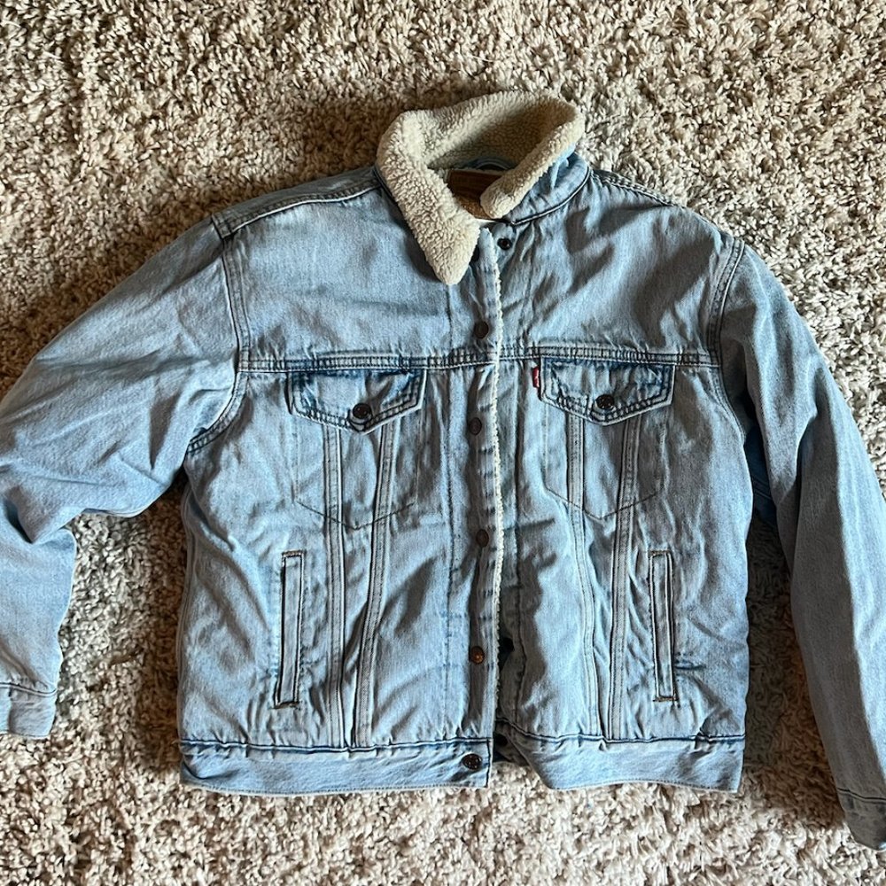 Levi's Sherpa Lined Trucker Jacket